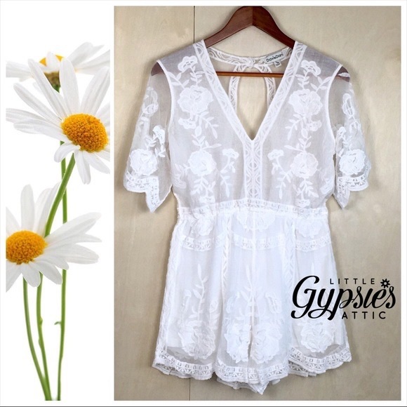 The Amelia White Boho Romper - Picture 3 of 8